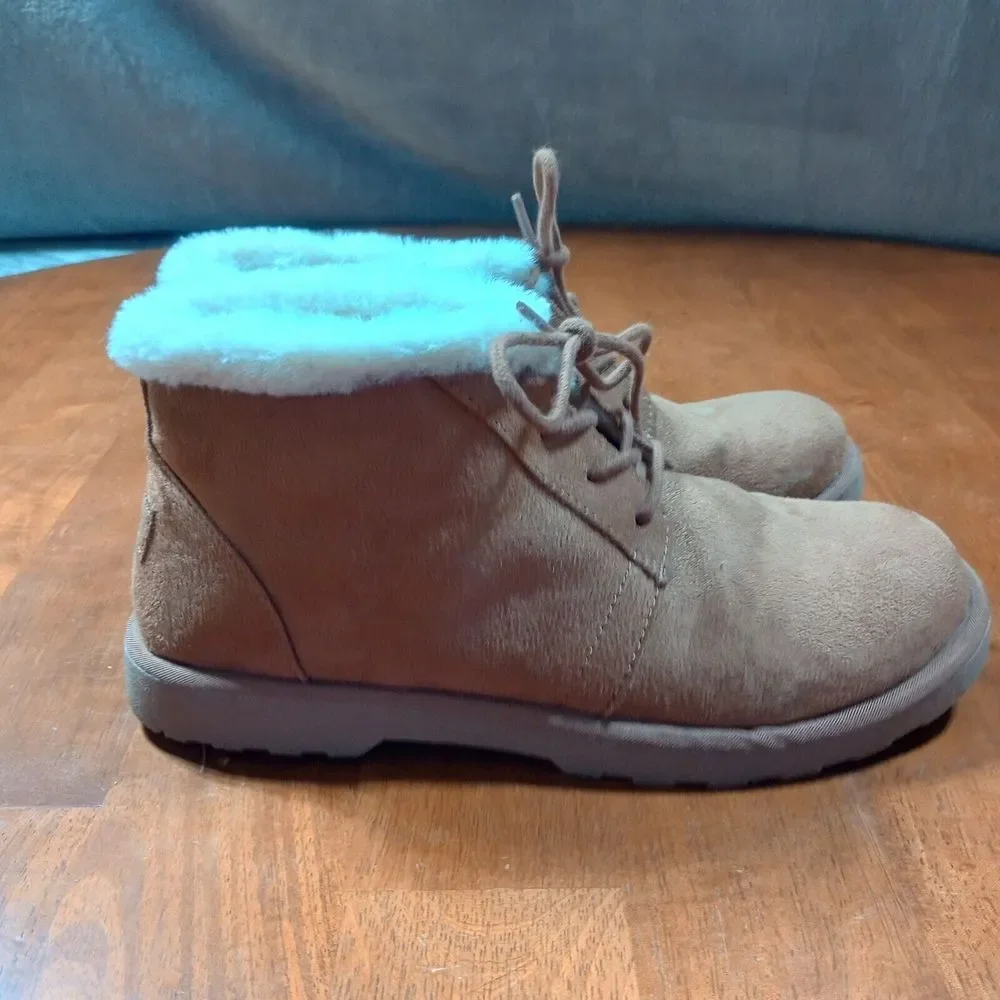 Makalu Kora Shearling Ankle Boots Women's‎ 8 Brown Faux Suede Winter